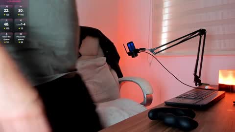 Snapshot of francodelacruz chatting on 02/01/25, 12:16 Francum online show from 02/01/25, 12:16