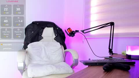 Snapshot of francodelacruz chatting on 02/08/25, 05:29 Francum online show from 02/08/25, 05:29