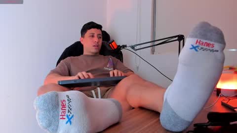 Snapshot of francodelacruz chatting on 03/12/25, 05:02 Francum online show from 03/12/25, 05:02