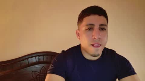 Snapshot of francopizano chatting on 07/16/26, 03:34 Francum online show from 07/16/26, 03:34