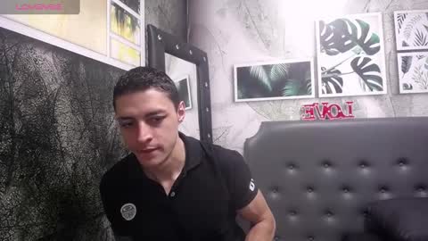 Frank online show from 02/11/25, 03:29