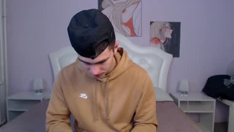 Frank online show from 12/06/24, 02:46