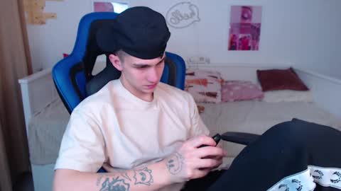 Frank online show from 12/28/24, 02:43