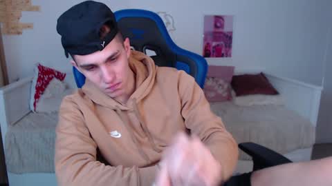 Frank online show from 12/29/24, 03:33