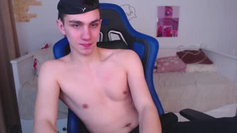 Frank online show from 01/06/25, 05:52