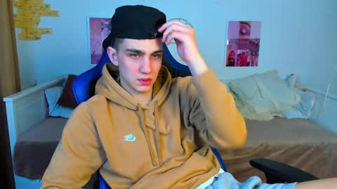 Frank online show from 02/09/25, 08:11