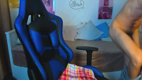 Frank online show from 02/17/25, 09:56