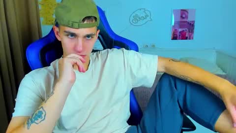 Frank online show from 09/18/25, 04:47