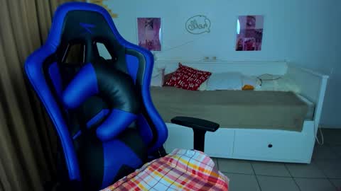 Frank online show from 03/12/26, 05:46