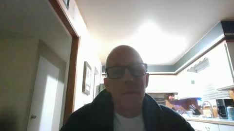 Snapshot of frankdaddy896 chatting on 12/18/25, 09:15 Frank online show from 12/18/25, 09:15
