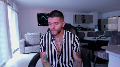 Frank Farrell. Hey remember to give me a thumbs up Ty online show from 01/24/25, 06:25