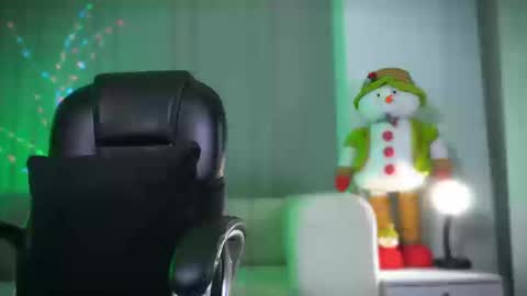 Frank Farrell. Hey remember to give me a thumbs up Ty online show from 11/14/25, 11:02