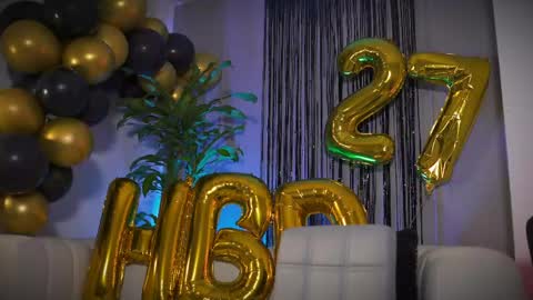 Frank Farrell. Hey remember to give me a thumbs up Ty online show from 04/11/26, 11:20