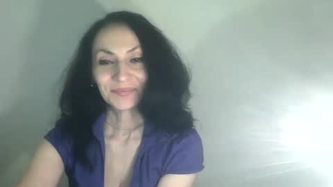 Snapshot of frankieteasing chatting on 12/13/24, 07:53 frankieteasing online show from 12/13/24, 07:53