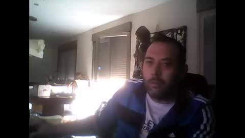 Snapshot of frankonde chatting on 05/18/26, 12:11 Frankonde online show from 05/18/26, 12:11