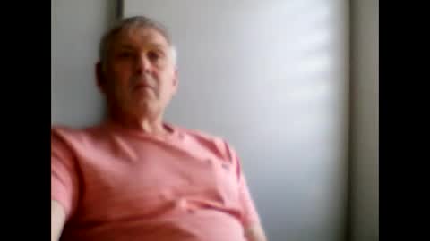 Snapshot of frannkboy61 chatting on 05/23/26, 05:28 frannkboy61 online show from 05/23/26, 05:28