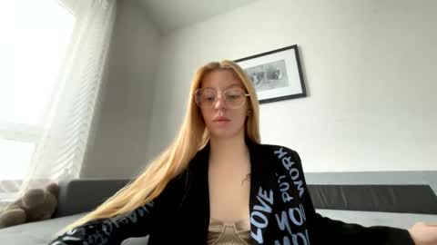 franny_fresh online show from 02/28/26, 08:26