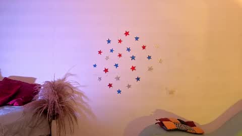 Fransheska online show from 07/18/26, 11:36