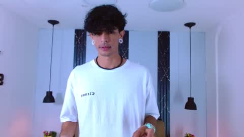 Franvill trato online show from 09/25/25, 07:28