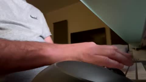 Snapshot of franzmontyhe chatting on 10/06/25, 04:26 franzmontyhe online show from 10/06/25, 04:26