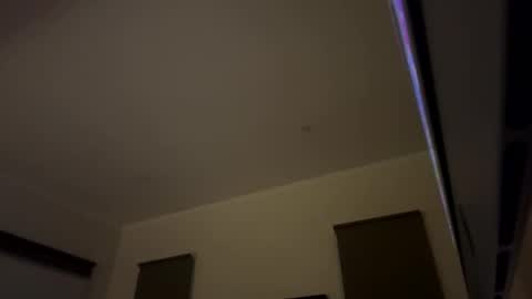 Snapshot of franzmontyhe chatting on 10/16/25, 04:19 franzmontyhe online show from 10/16/25, 04:19