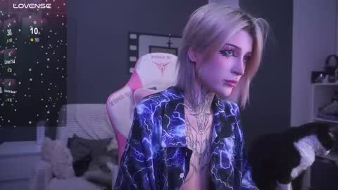 Asya UwU   online show from 02/06/26, 05:45