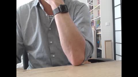 fravka online show from 04/10/26, 08:52