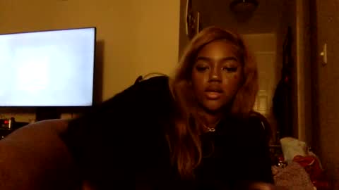 lexi online show from 01/04/25, 09:32