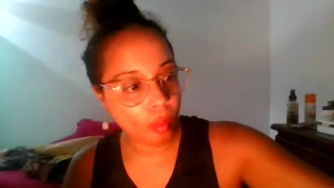 Snapshot of freakjawn1992 chatting on 06/25/26, 02:55 FreakJawn online show from 06/25/26, 02:55