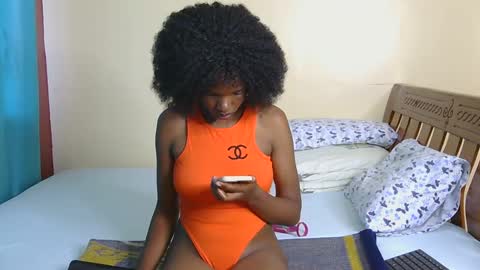 Nessa-Independent model online show from 12/29/24, 02:10