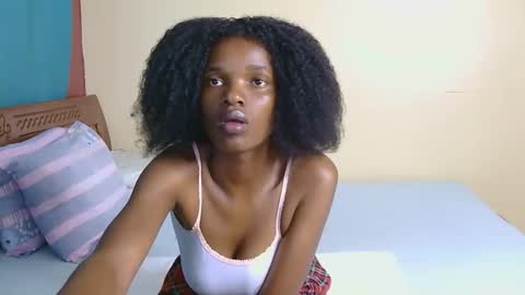 Nessa-Independent model online show from 01/05/25, 06:02