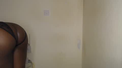 Snapshot of freaky_ass chatting on 01/26/25, 12:37 Berry online show from 01/26/25, 12:37