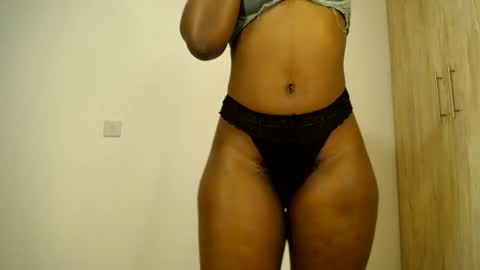 Snapshot of freaky_ass chatting on 07/06/26, 11:07 Berry online show from 07/06/26, 11:07