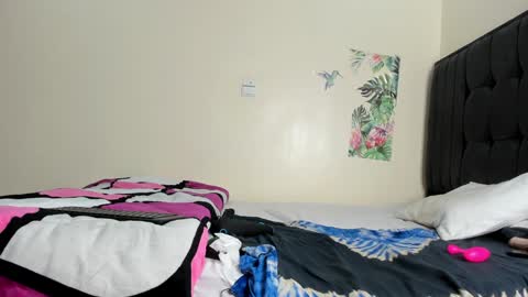 Sandra online show from 02/08/25, 08:31