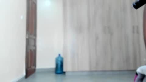 Sandra online show from 02/12/25, 07:45