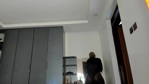 Kandy online show from 04/04/26, 08:34