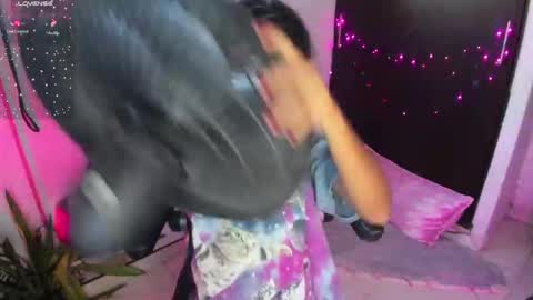 Lia Gomez online show from 04/04/26, 11:02