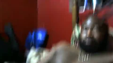 Snapshot of freaky_shawn chatting on 01/22/25, 09:13 Shawn online show from 01/22/25, 09:13