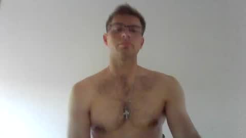 Snapshot of freakykink33 chatting on 05/31/26, 07:15 Cal online show from 05/31/26, 07:15