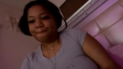 Snapshot of freakymaa chatting on 02/05/26, 05:23 Freakymaa online show from 02/05/26, 05:23