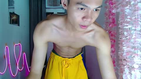 Mark online show from 05/02/26, 03:50