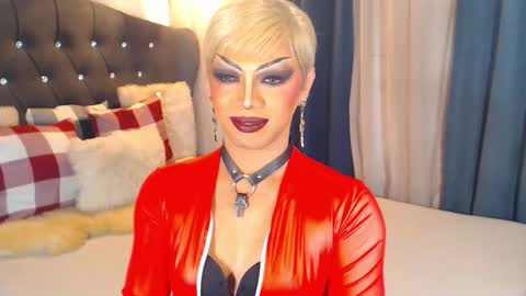 FREAKY ZIZI online show from 01/14/26, 08:03