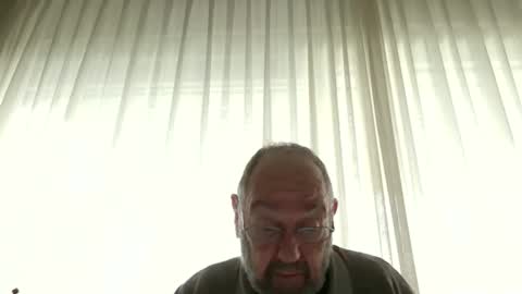 Snapshot of fredaldavid chatting on 01/08/25, 12:47 David Fredal online show from 01/08/25, 12:47