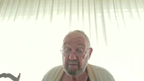 Snapshot of fredaldavid chatting on 09/25/25, 08:18 David Fredal online show from 09/25/25, 08:18