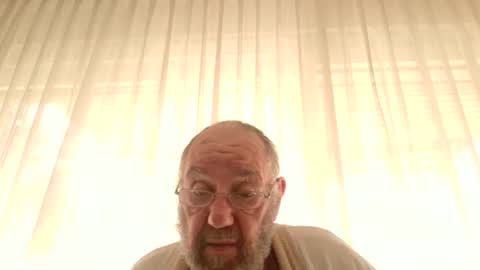 Snapshot of fredaldavid chatting on 10/30/25, 09:00 David Fredal online show from 10/30/25, 09:00