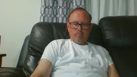 Just  Fred online show from 04/10/26, 05:34