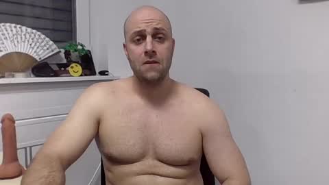 freddow online show from 02/12/25, 04:22