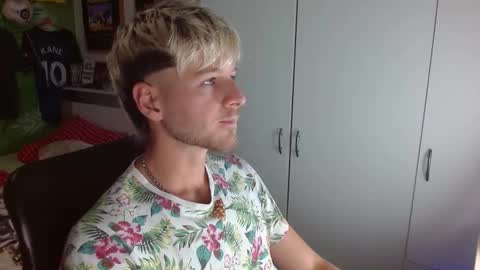 Frederick Perin online show from 12/02/25, 01:39