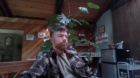 Snapshot of freddypj chatting on 09/25/25, 09:29 Freddy online show from 09/25/25, 09:29