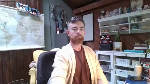 Freddy online show from 05/08/26, 07:19
